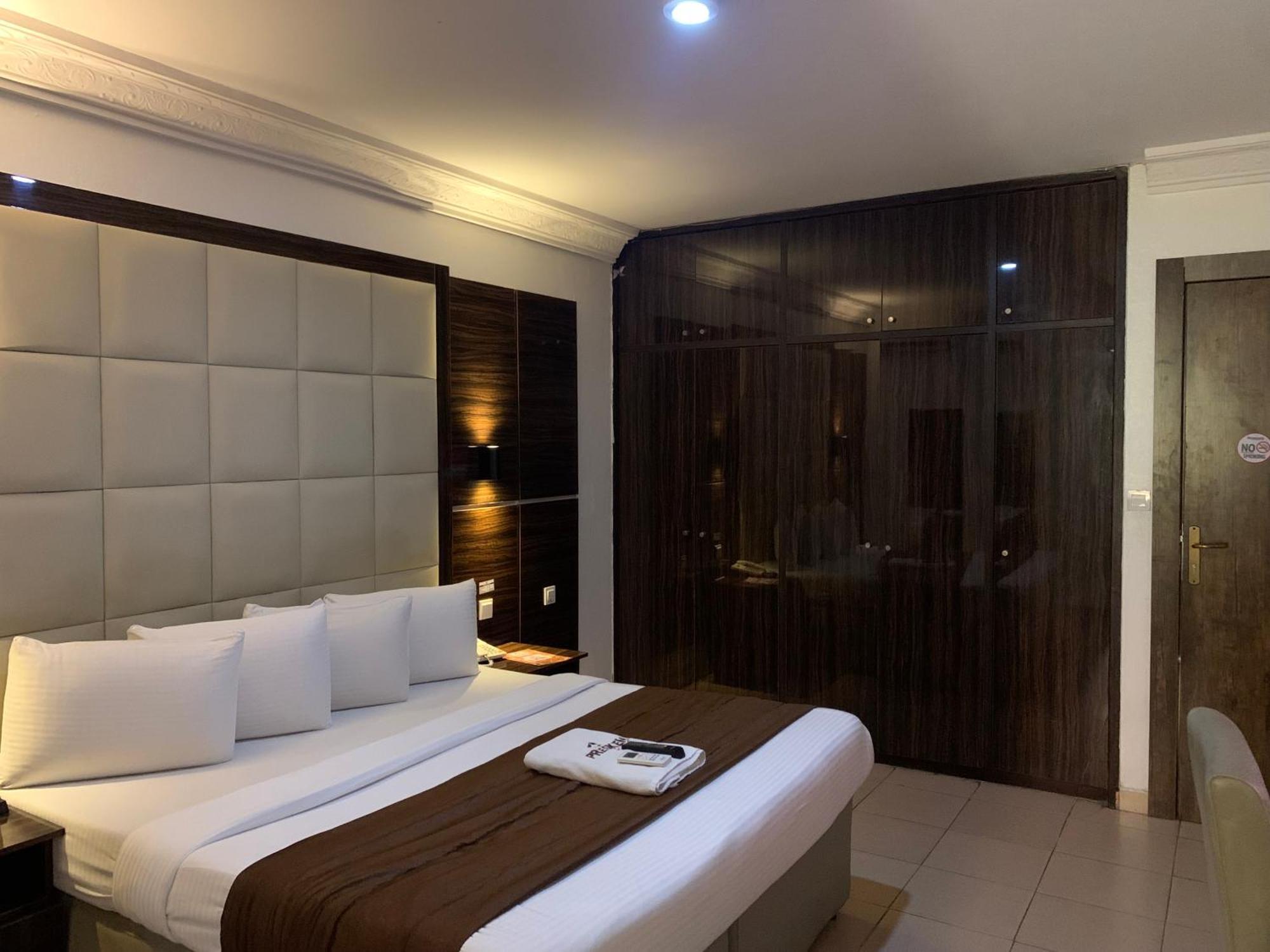 Presken Hotels @ Victoria Island Apese Exterior foto